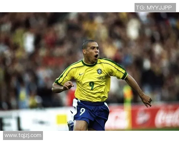 全球足球巨星排名盘点各大球员实力差距与荣誉解析